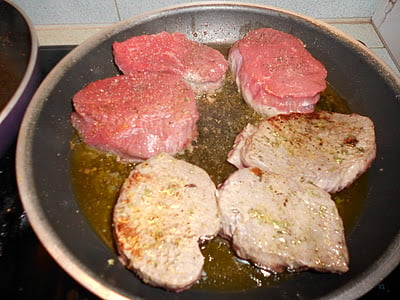 pan-fried-steaks-step-by-step-recipe