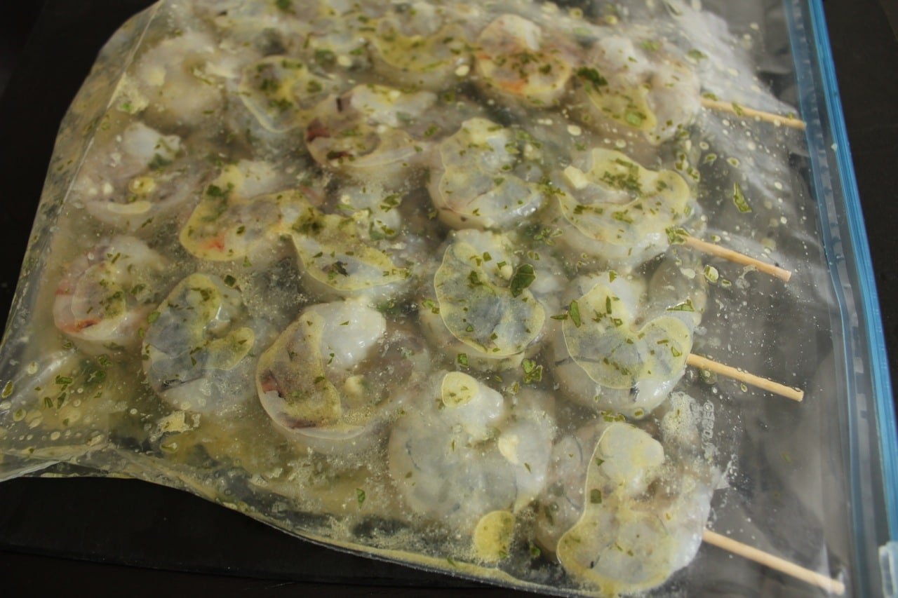 grilled-herb-shrimp-skewers-marinating