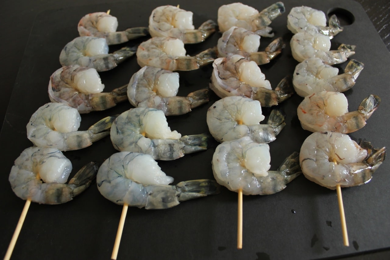 grilled-herb-shrimp-skewers