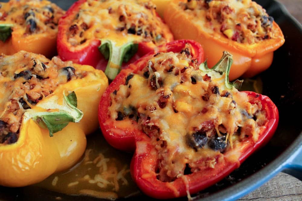 Turkey-and-quinoa-stuffed-bell-peppers-3