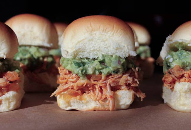 spicy-pulled-chicken-sliders-with-bacon-queso-guacamole-14