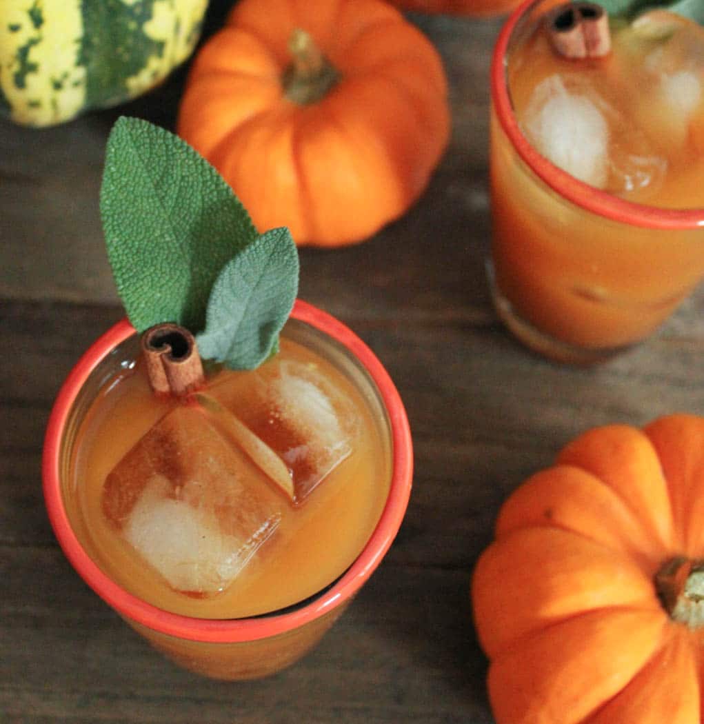 Spiced-pumpkin-punch-with-bourbon-1