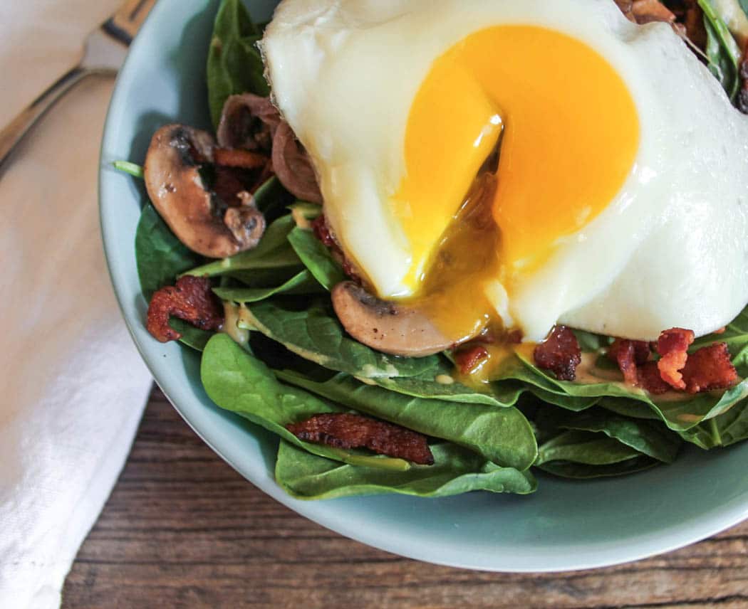 warm-spinach-salad-with-bacon-vinaigrette-and-a-fried-egg-4-3