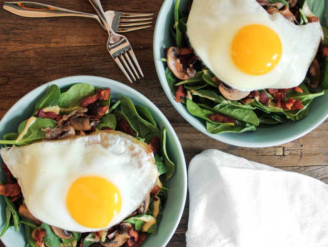 warm-spinach-salad-with-bacon-vinaigrette-and-a-fried-egg-5-3