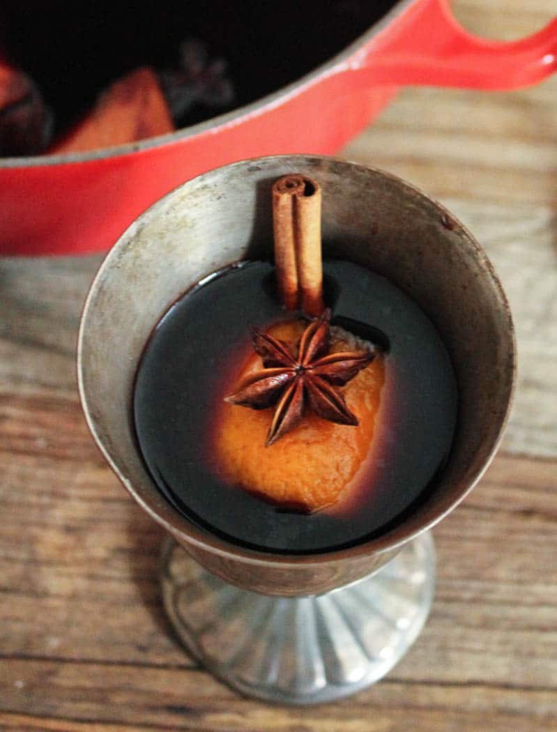 easy-mulled-wine-the-best-holiday-cocktail-6