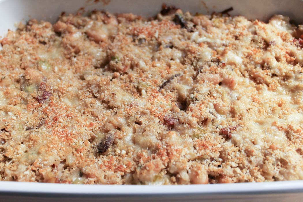 Mushroom-White-Bean-and-Brown-Rice-Casserole-With-Bacon-and-Gruyere-step-11
