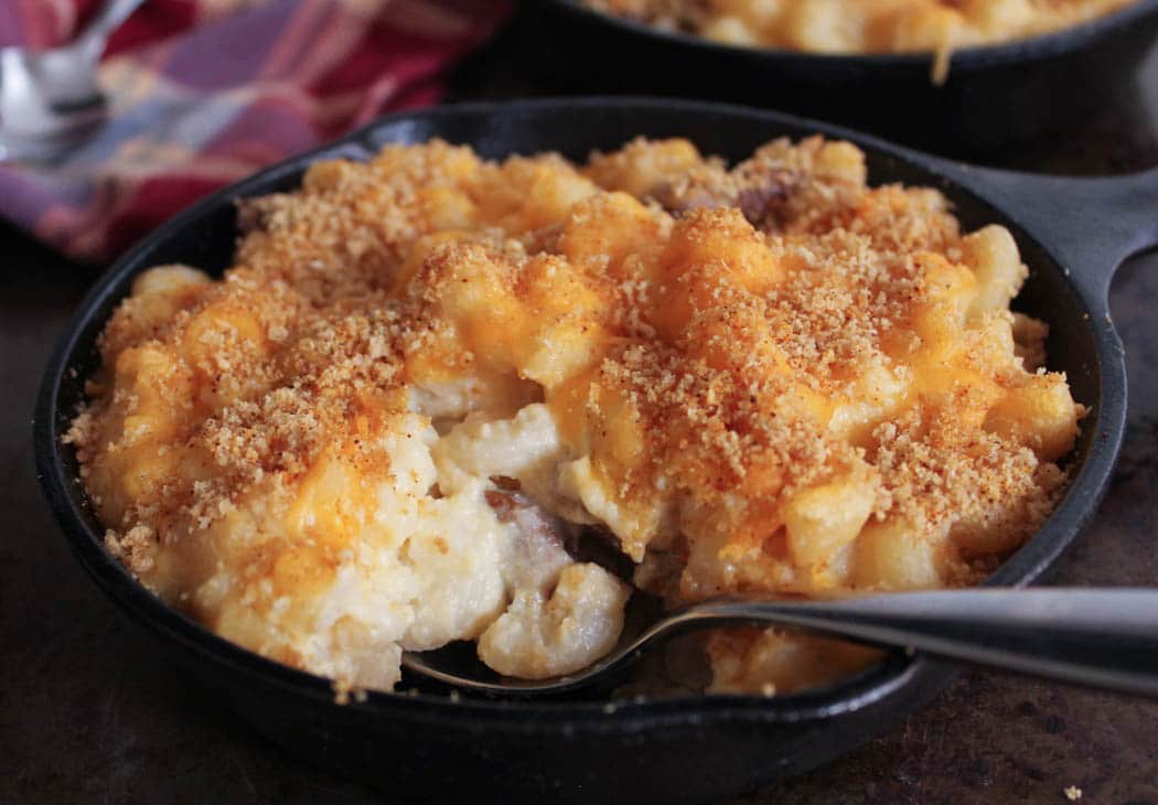dude-diet-healthy-mac-and-cheese-with-cauliflower-cheese-sauce-and-chicken-sausage
