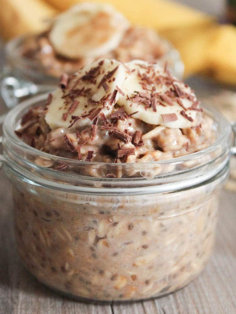 healthy pantry recipes- peanut butter and banana overnight oats