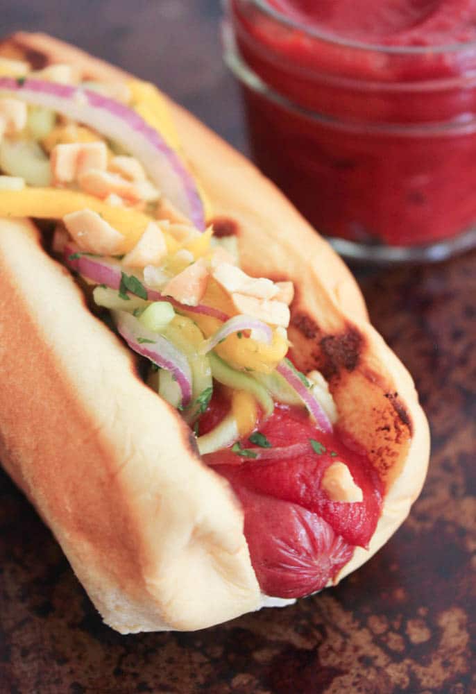 Grilled-Beef-Hot-Dogs-with-Mango-Cucumber-Slaw-and-Srirachup-8