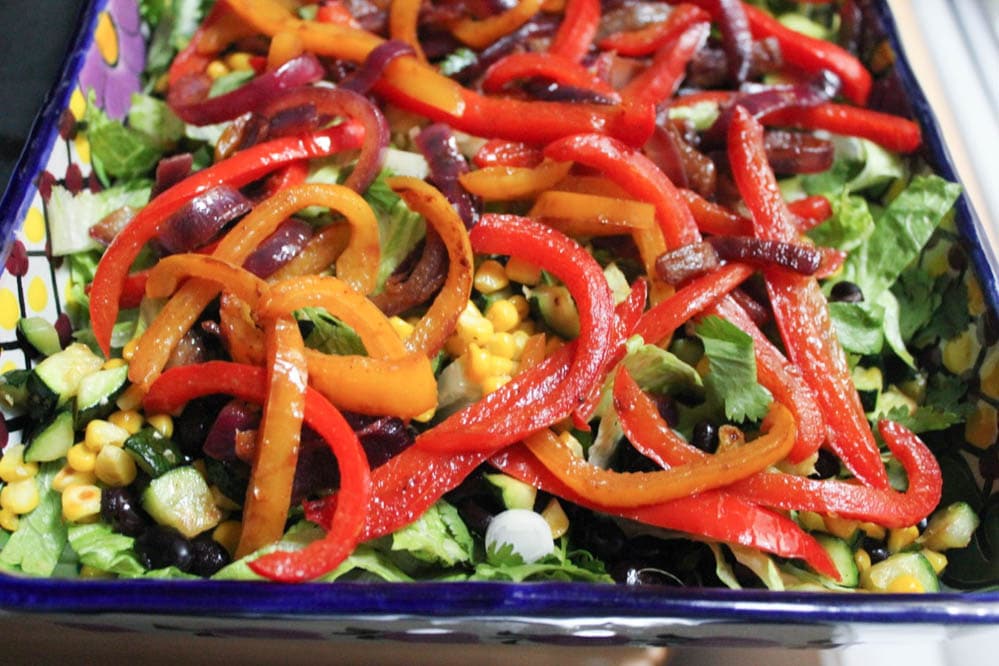 Healthy-Vegetable-Fajita-Salad-with-corn-black-beans-Chipotle-Vinaigrette-step-7