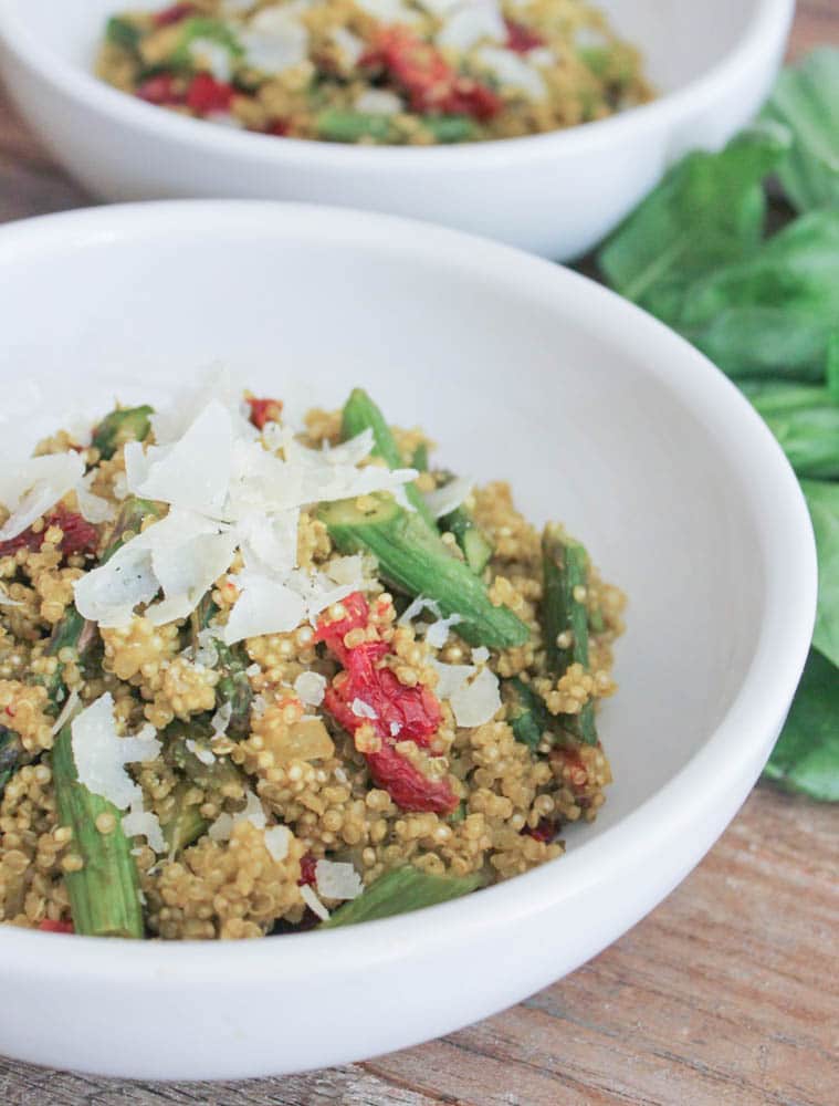 Quinoa-Risotto-with-Roasted-Asparagus-Sun-dried-Tomatoes-and-Herbs-7