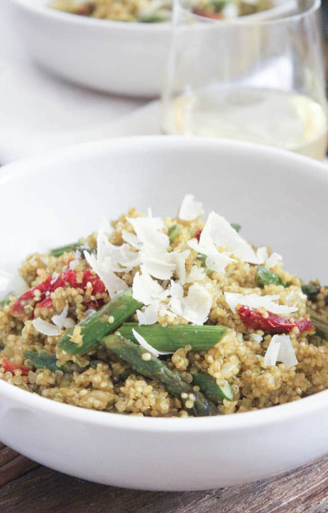 Quinoa-Risotto-with-Roasted-Asparagus-Sundried-Tomatoes-and-Herbs