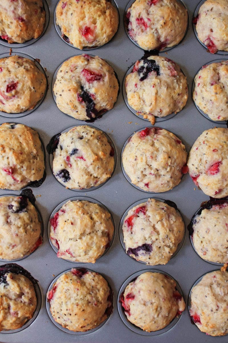 healthy-triple-berry-chia-seed-muffins-step-8