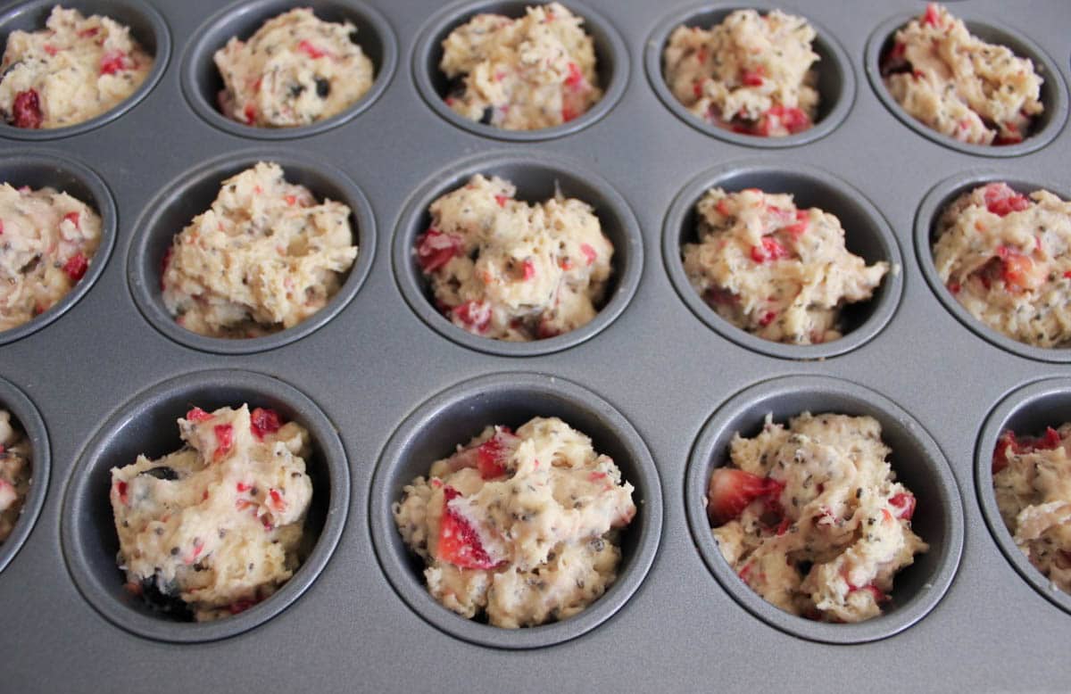 healthy-triple-berry-chia-seed-muffins-step-9