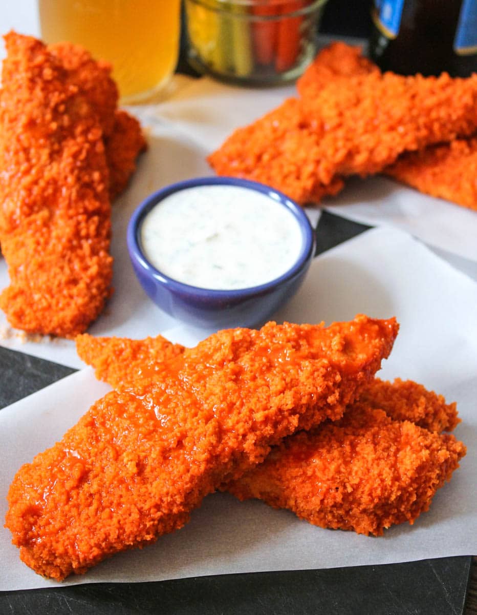 healthy-baked-buffalo-chicken-tenders-with-yogurt-ranch-dressing-3