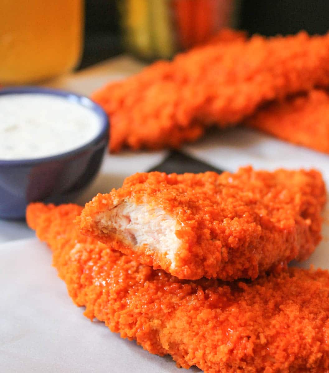 healthy-baked-buffalo-chicken-tenders-with-yogurt-ranch-dressing-9