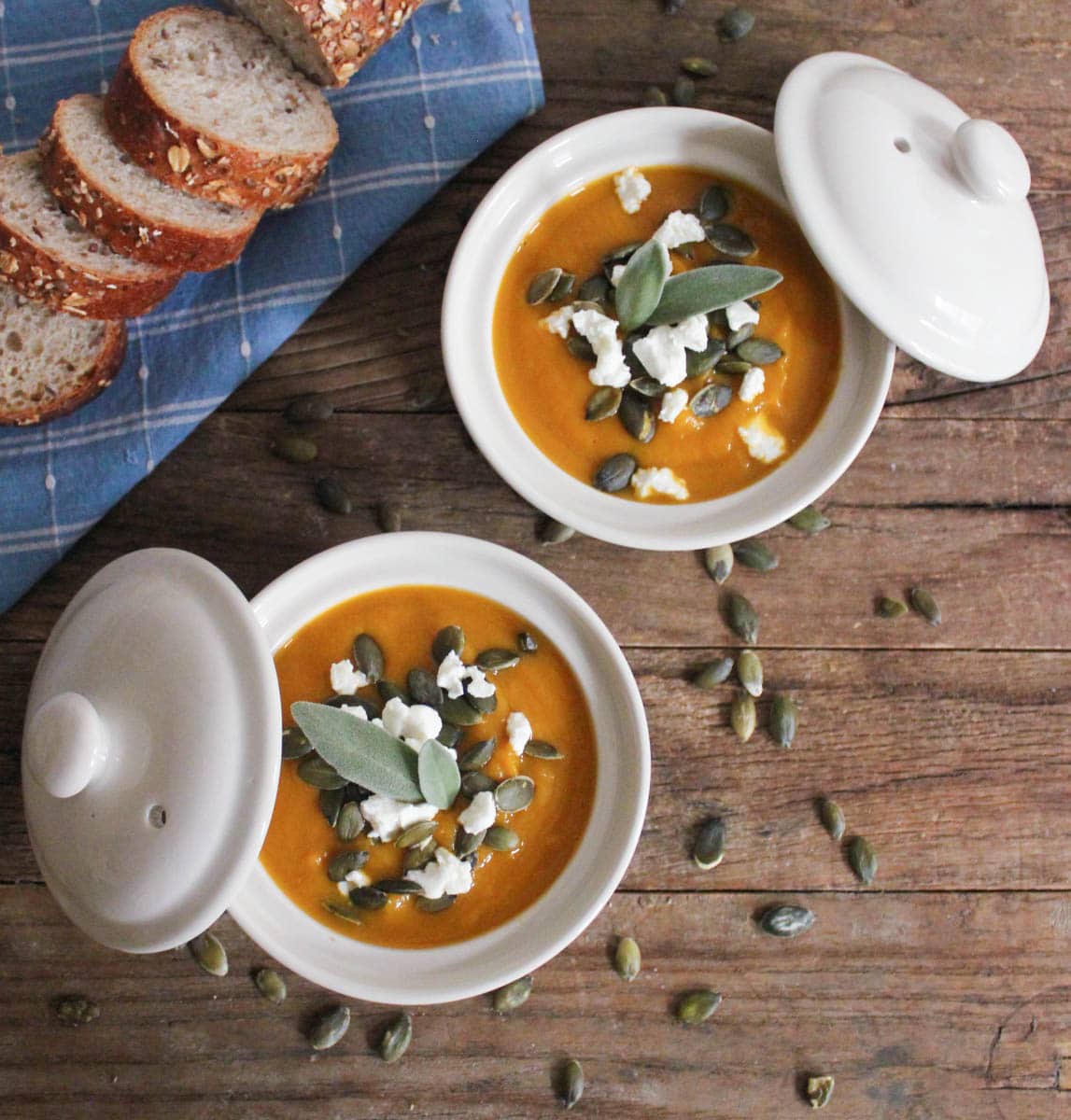 Butternut-Squash-Soup-with-Roasted-Garlic-Goat-Cheese-and-Pepitas-2