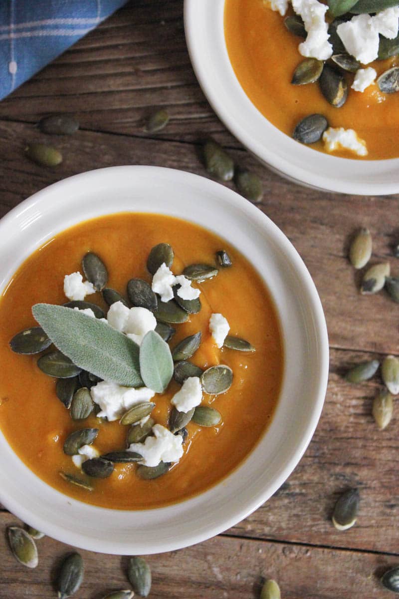Butternut-Squash-Soup-with-Roasted-Garlic-Goat-Cheese-and-Pepitas-4
