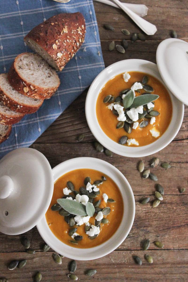 Butternut-Squash-Soup-with-Roasted-Garlic-Goat-Cheese-and-Pepitas-9