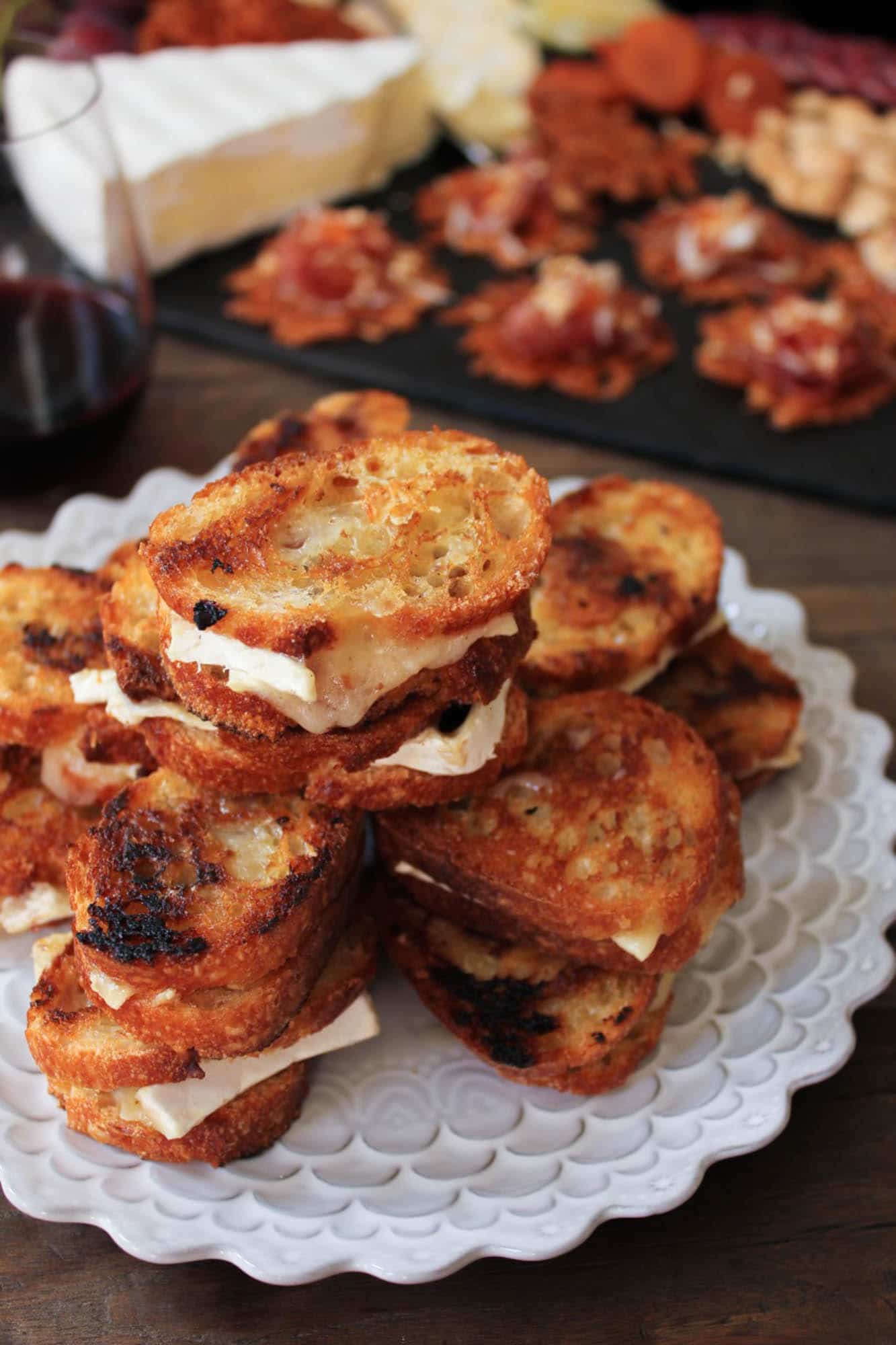 Brie-and-Candied-Bacon-Grilled-Cheese-Bites-5 (1 of 1)