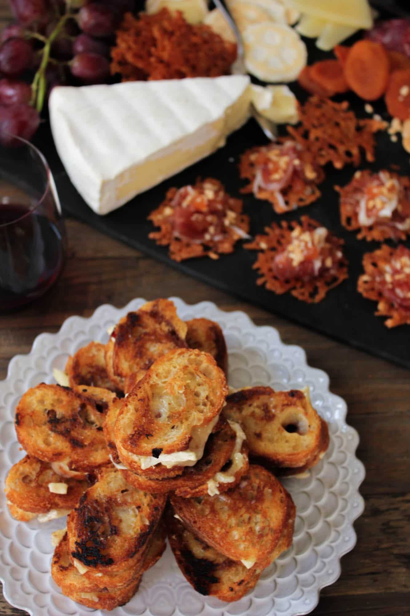 Brie-and-Candied-Bacon-Grilled-Cheese-Bites-7 (1 of 1)