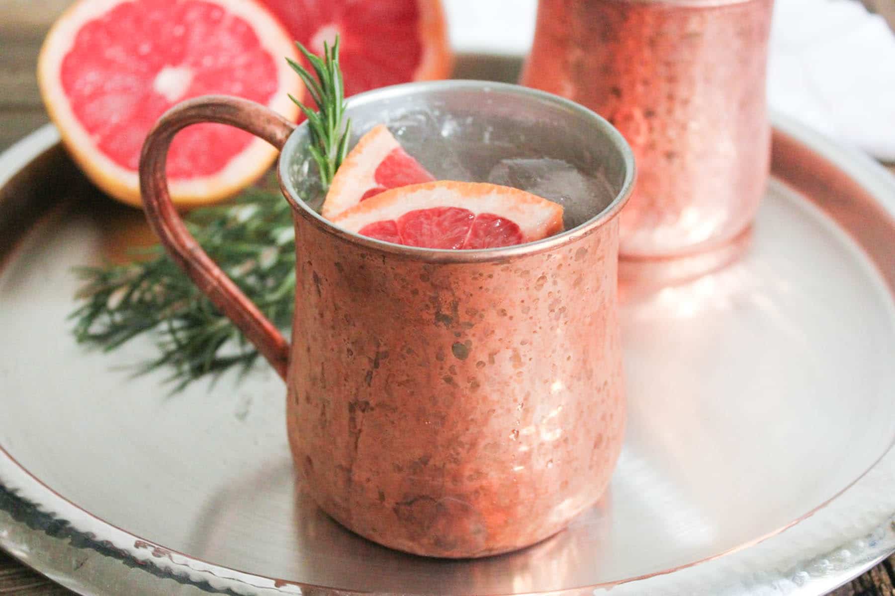grapefruit-rosemary-moscow-mule-drink-6