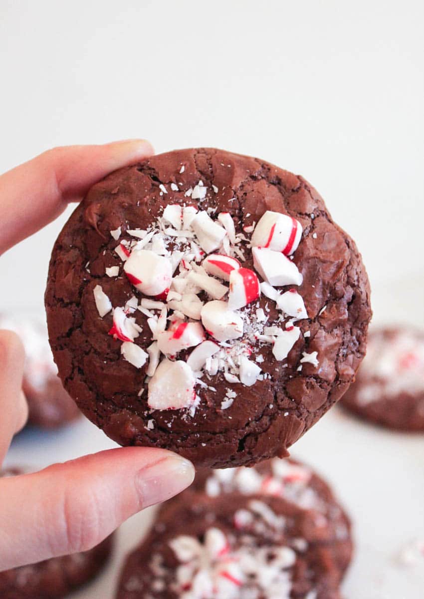 white-chocolate-peppermint-brownie-cookies-10