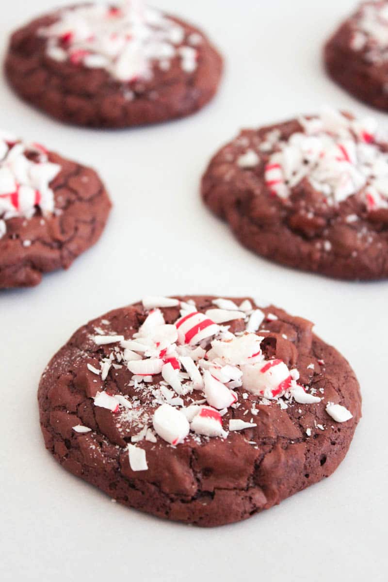white-chocolate-peppermint-brownie-cookies-3