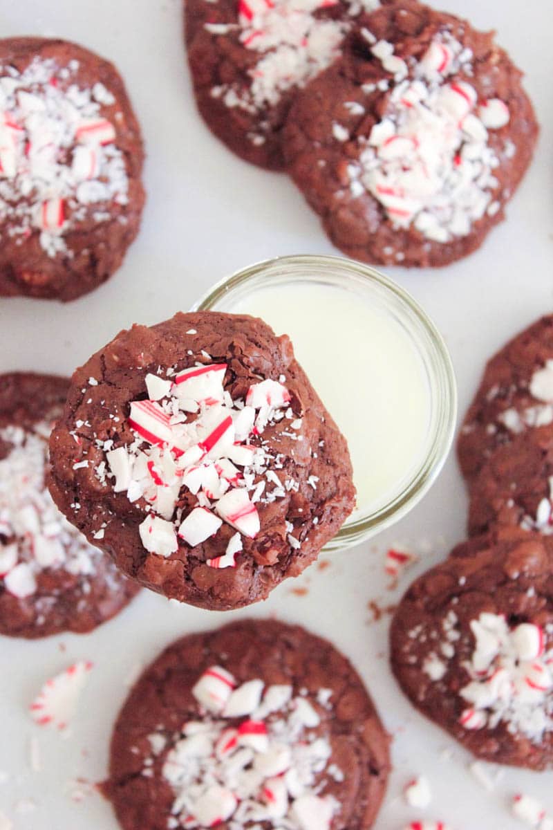 white-chocolate-peppermint-brownie-cookies-6