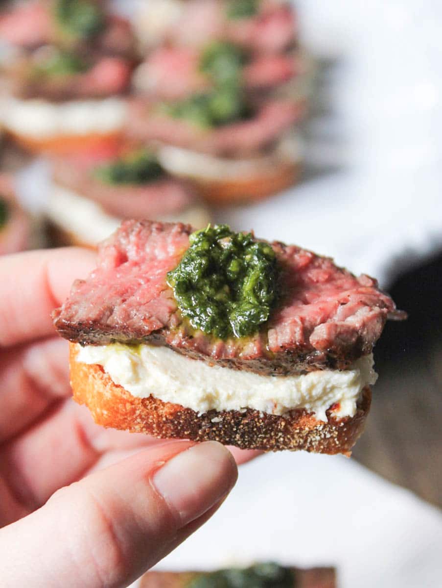 beef-tenderloin-crostini-with-whipped-goat-cheese-and-pesto-6