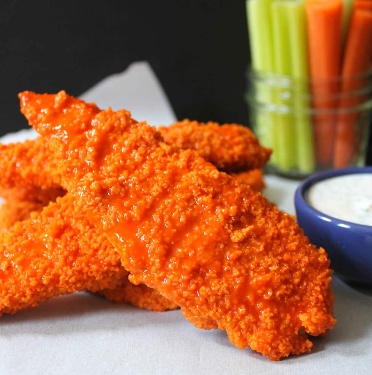 healthy-baked-buffalo-chicken-tenders-with-yogurt-ranch-dressing-20