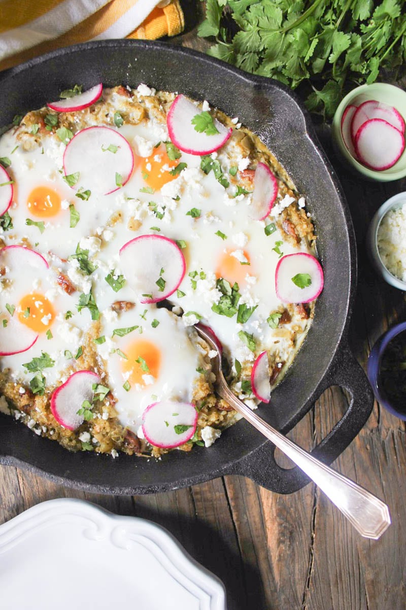 baked-eggs-with-quinoa-chicken-sausage-and-salsa-verde-3