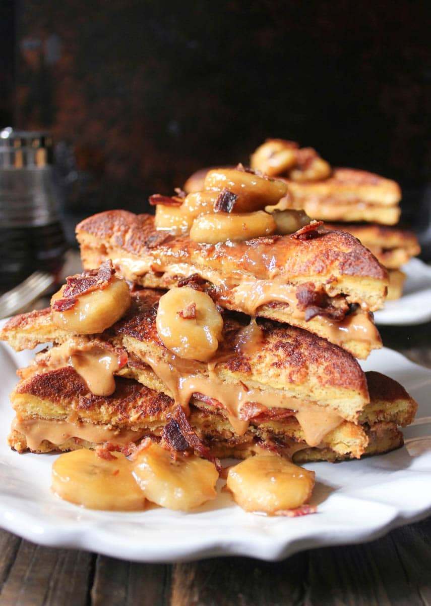 peanut-butter-and-bacon-stuffed-french-toast-with-caramelized-bananas-3