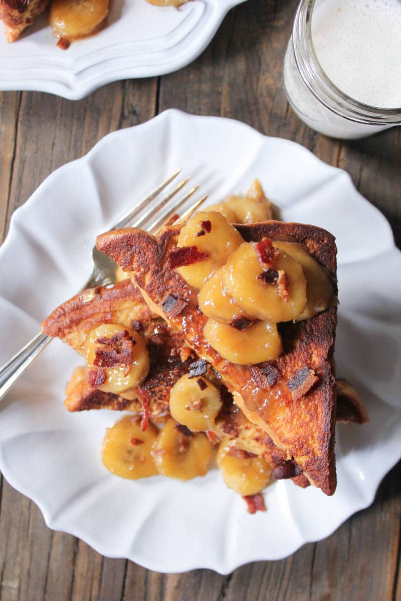 peanut-butter-and-bacon-stuffed-french-toast-with-caramelized-bananas-6
