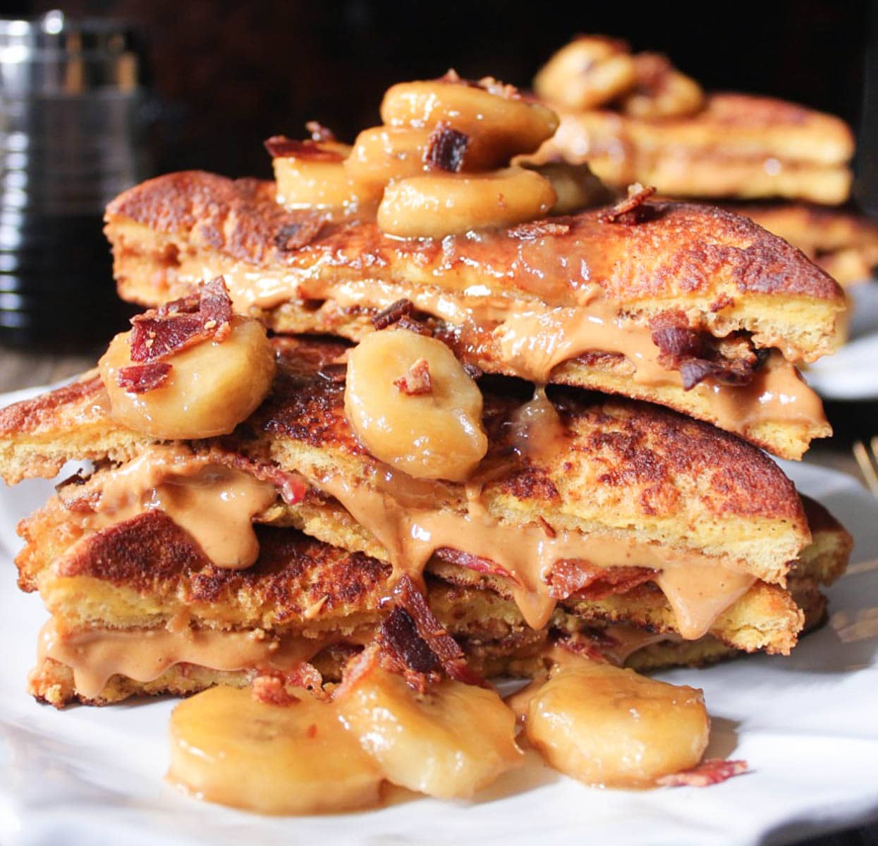 peanut-butter-and-bacon-stuffed-french-toast-with-caramelized-bananas-7
