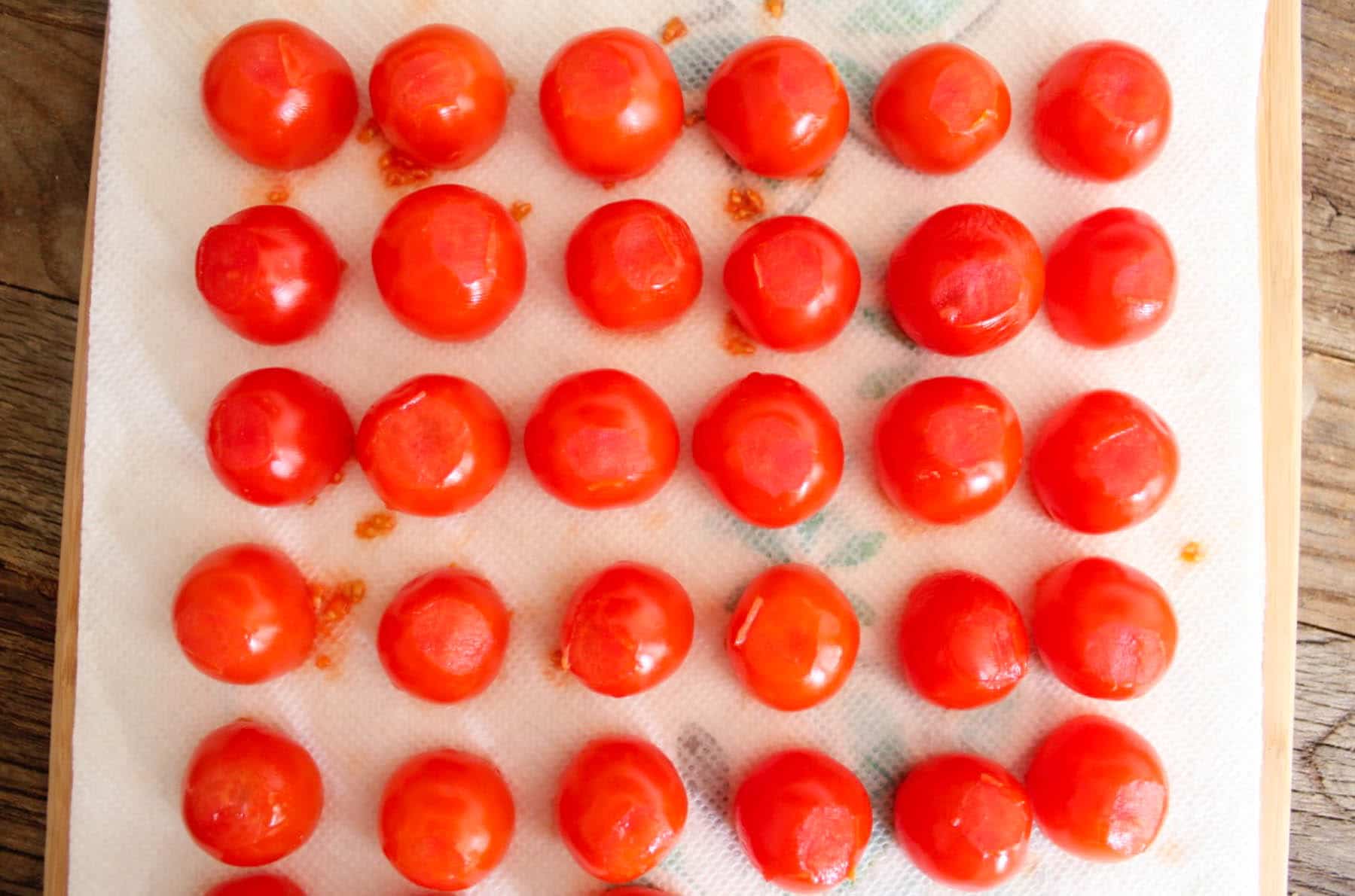 mozzarella-stuffed-cherry-tomatoes-with-balsamic-step-3