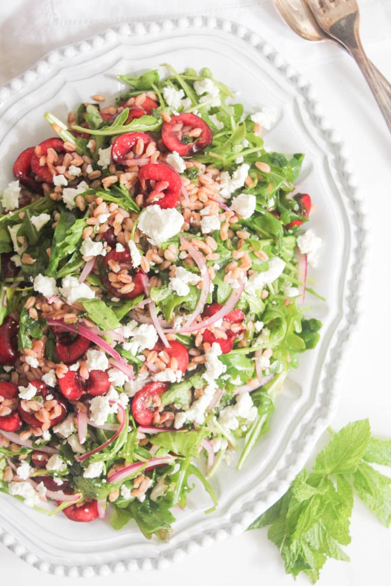 Arugula-and-Farro-Salad-with-Cherries-and-Goat-Cheese-9