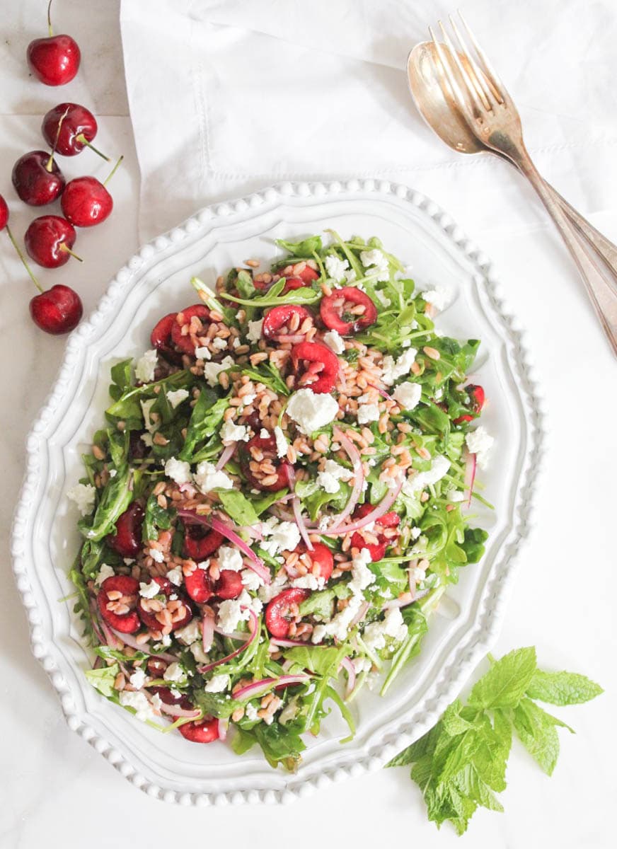Arugula-and-Farro-Salad-with-Cherries-and-Goat-Cheese