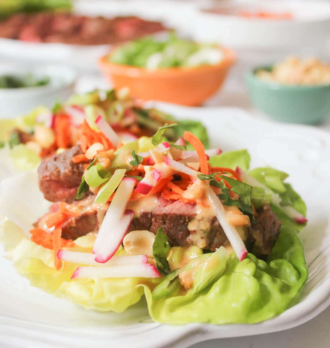 Lettuce-Wraps-with-Five-Spice-Flank-Steak-and-Peanut-Sauce