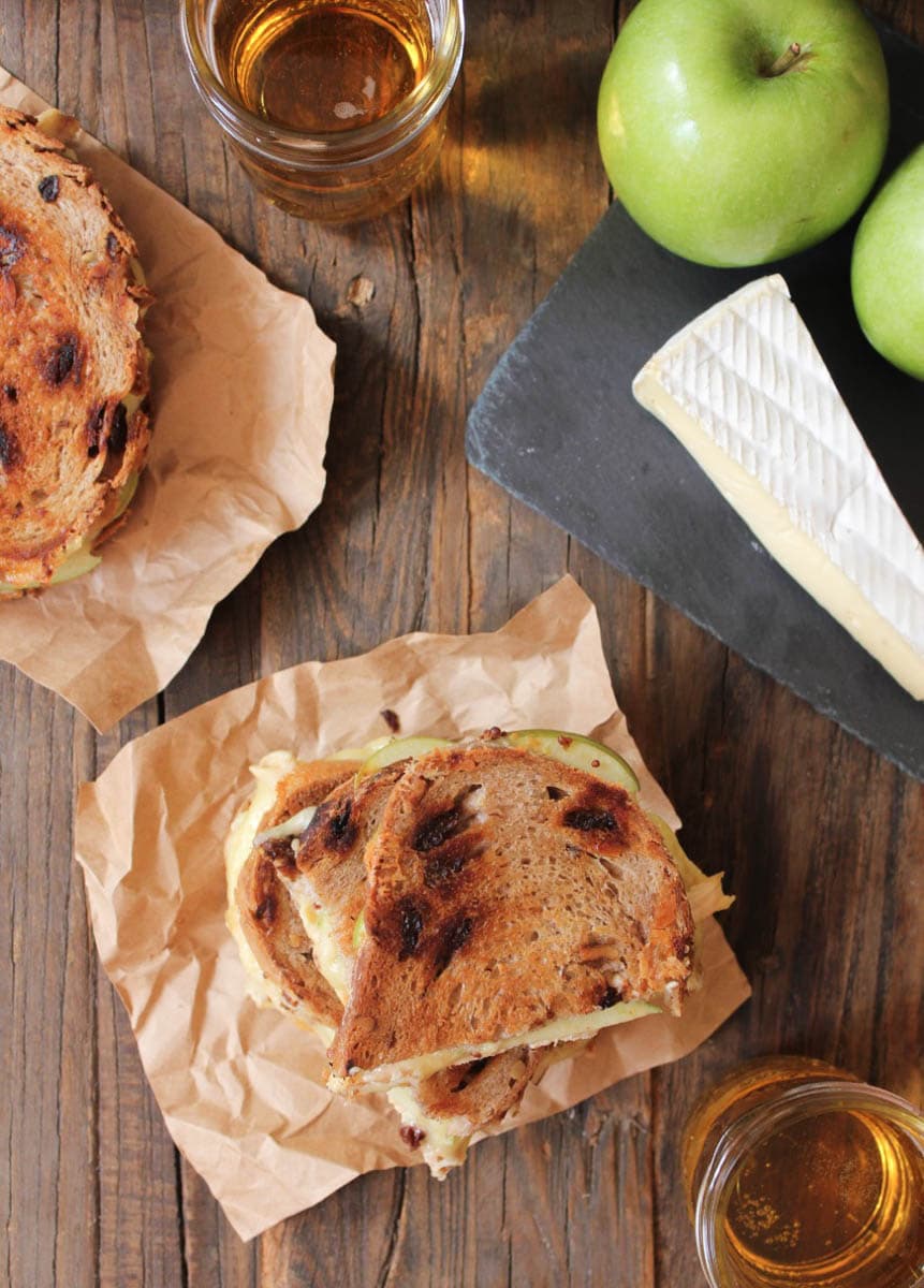 Roast-Chicken-Apple-and-Brie-grilled-cheese-3