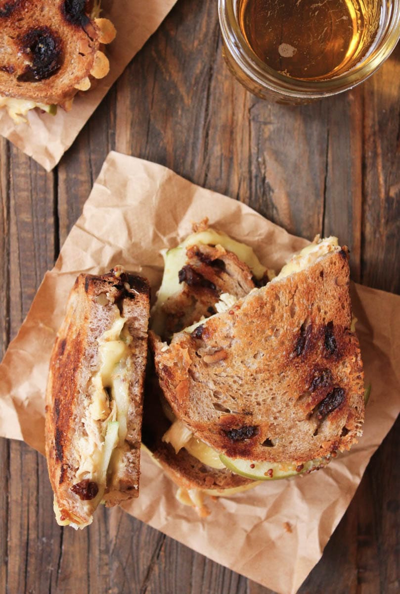Roast-Chicken-Apple-and-Brie-grilled-cheese-5