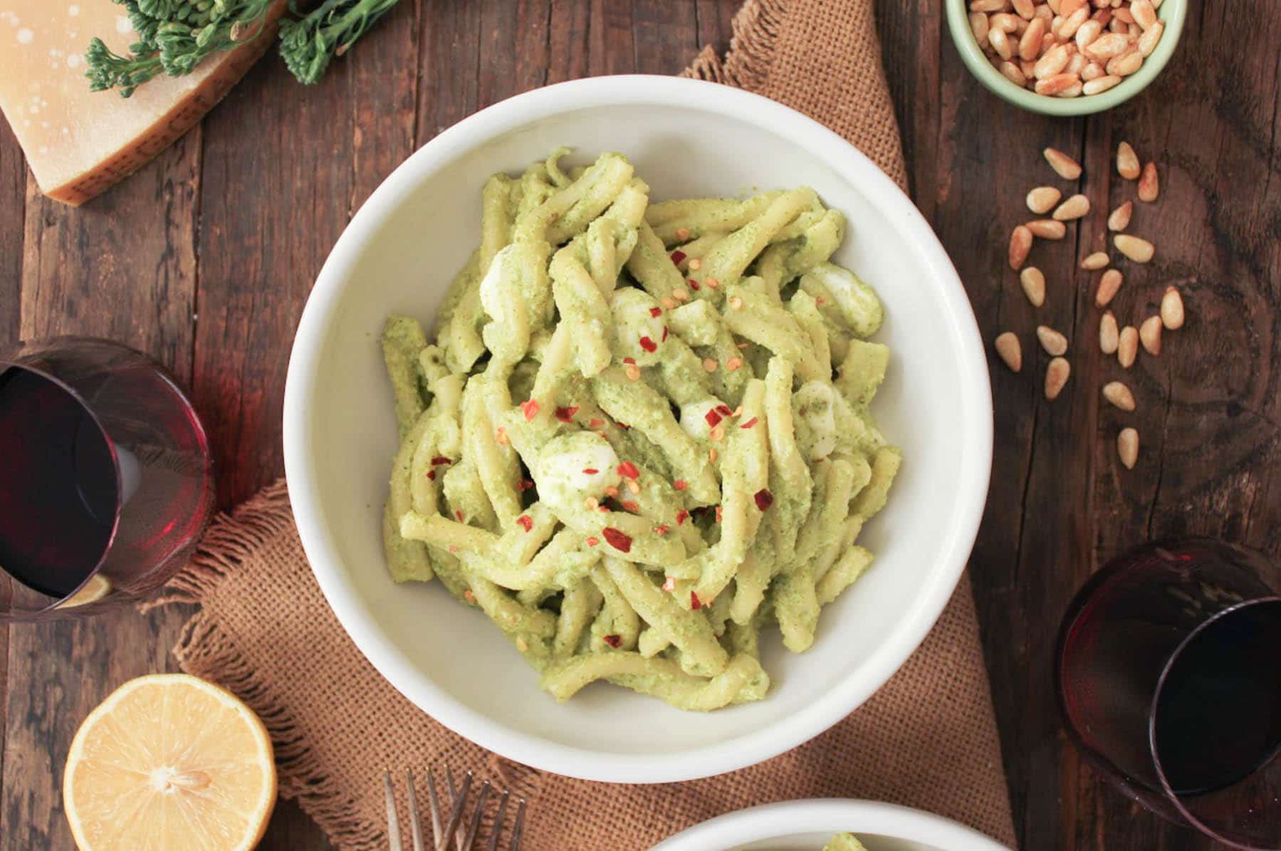Torcetti-with-Broccoli-Rabe-Pesto-and-Fresh-Mozzarella-6