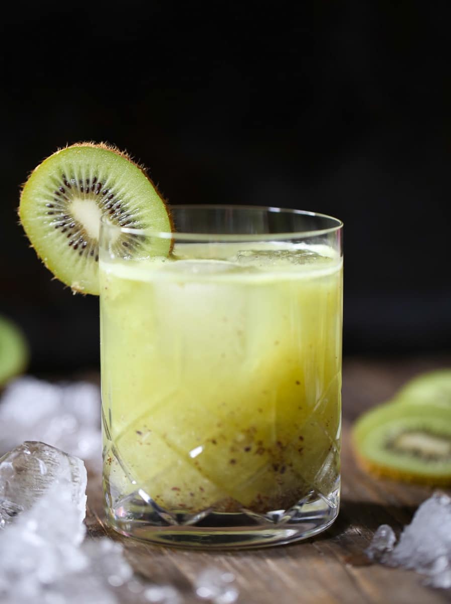 kiwi-kiss-rum-cocktail-4