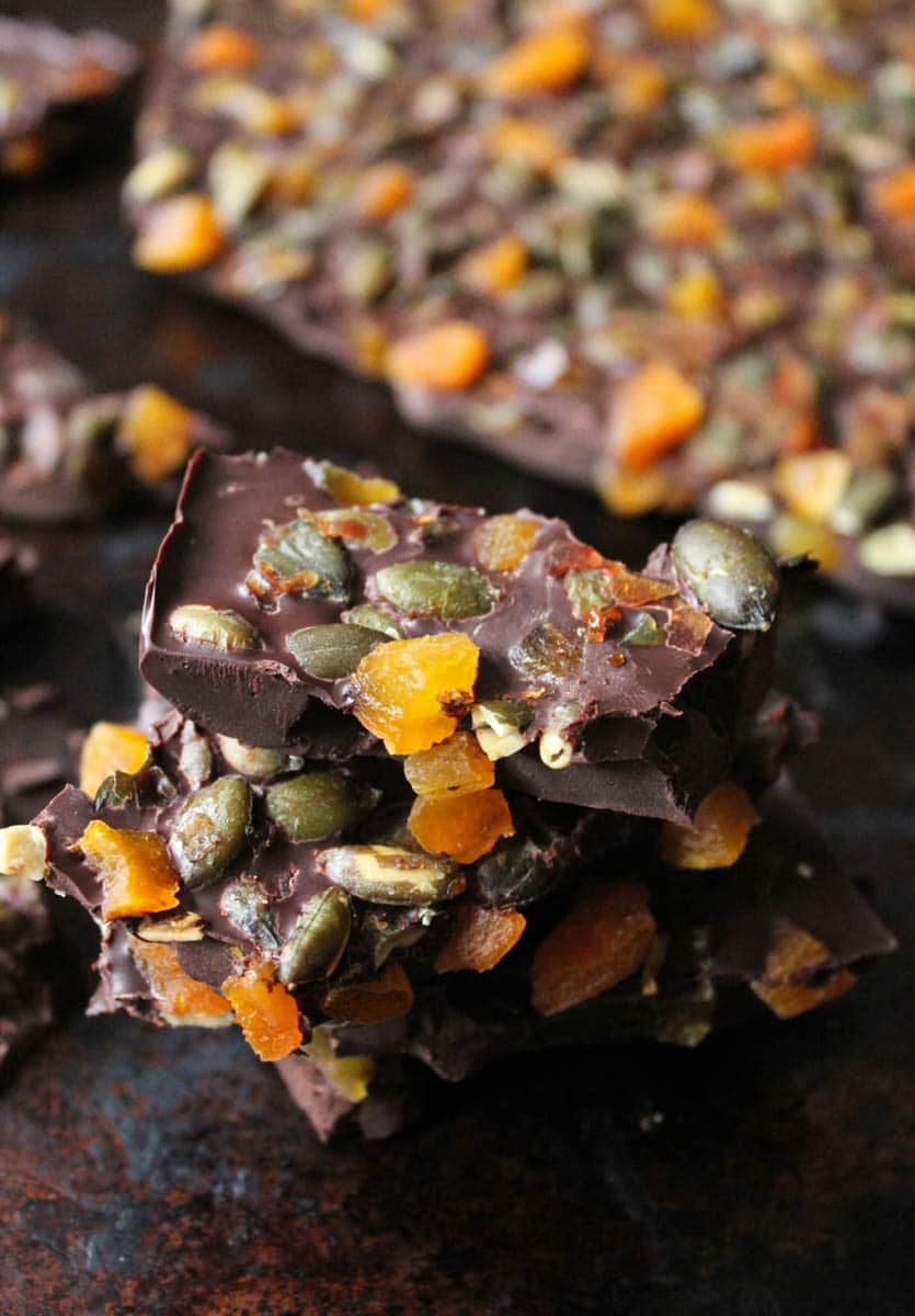 vegan-dark-chocolate-bark-with-apricots-candied-pepitas-7