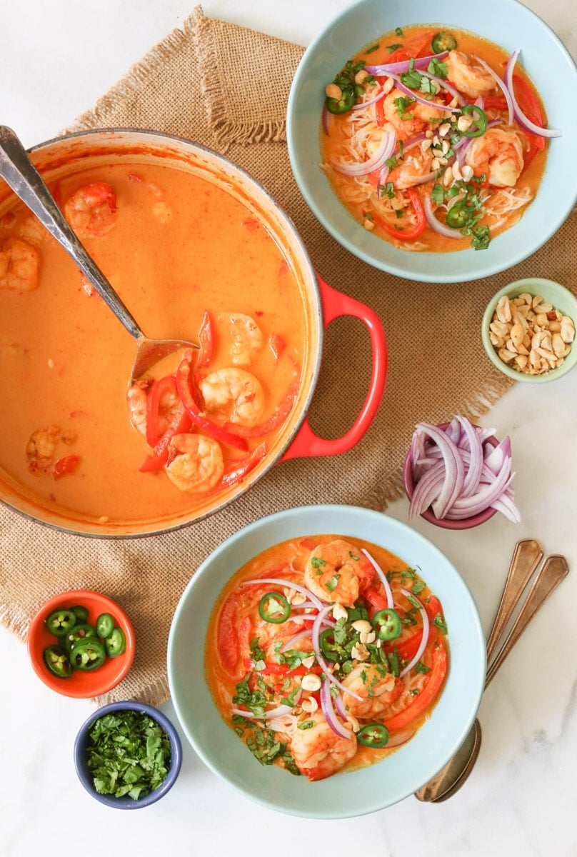 thai-red-curry-with-shrimp-and-rice-noodles-10