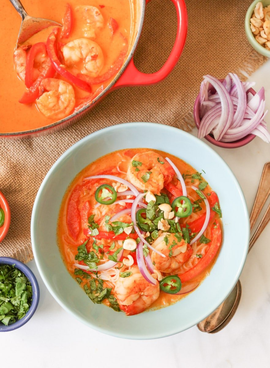 thai-red-curry-with-shrimp-and-rice-noodles-12