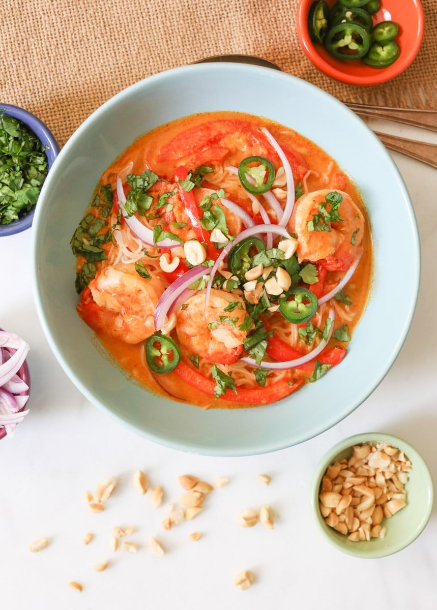 thai-red-curry-with-shrimp-and-rice-noodles-14
