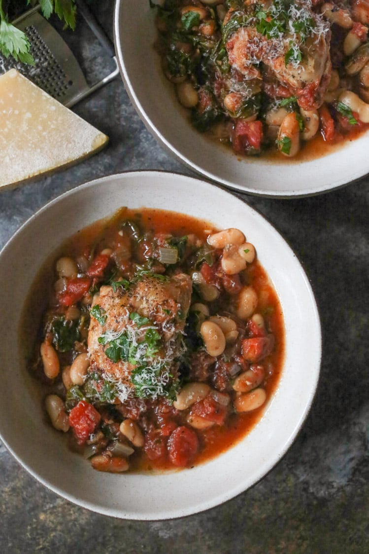 braised-chicken-thighs-with-spinach-white-beans-3