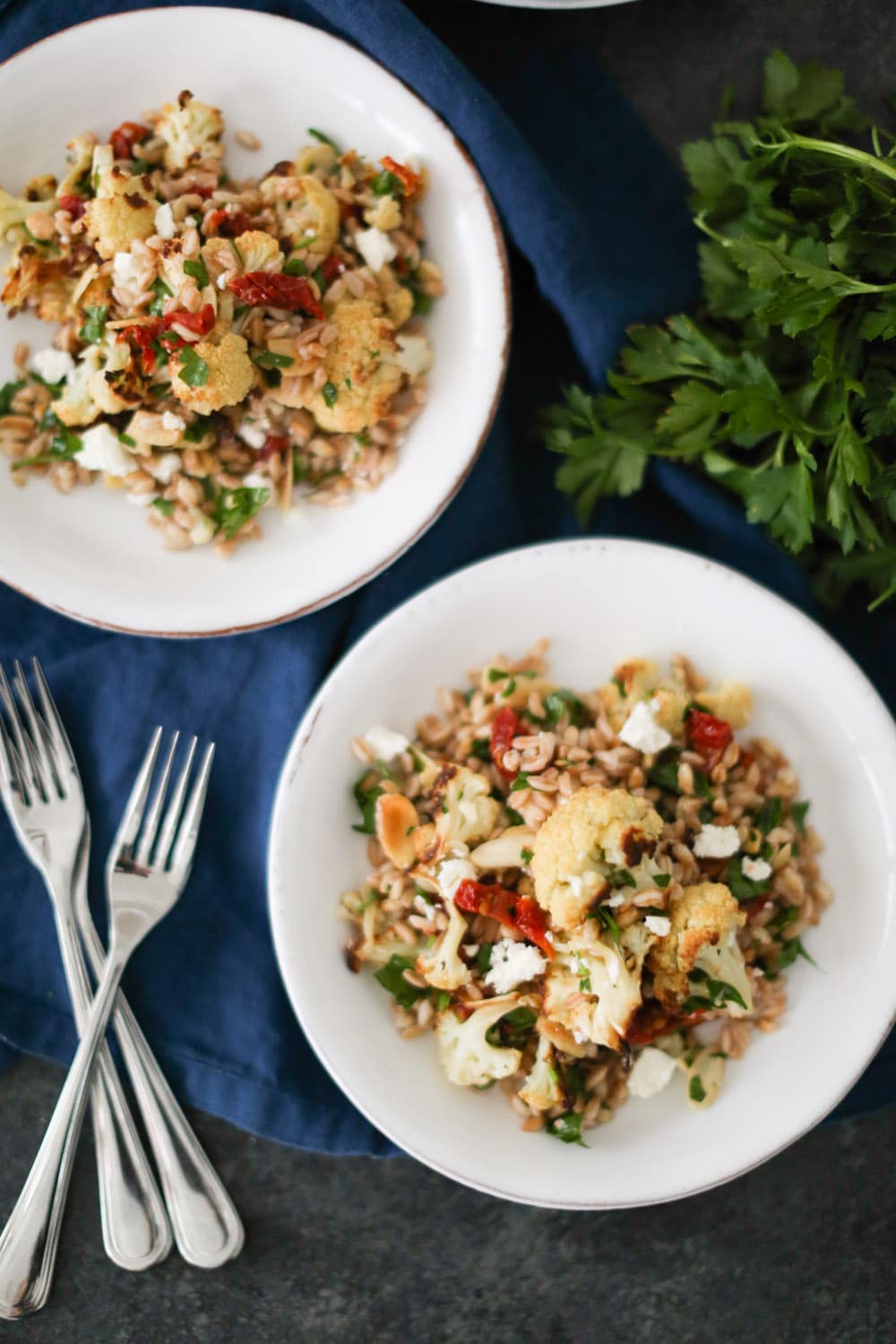 Roasted Cauliflower and Farro Salad with Sun-Dried Tomatoes 